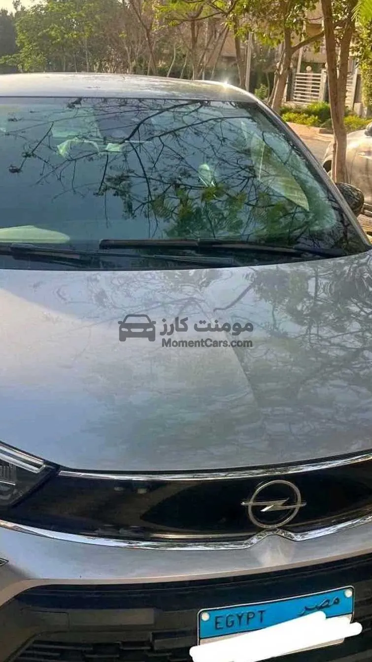 أوبل كروس لاند 2023 اتوماتيك للبيع