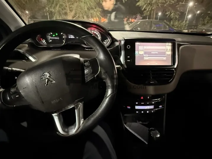 بيجو 2008 اتوماتيك 2016 فابريكة عدا جزء بسيط