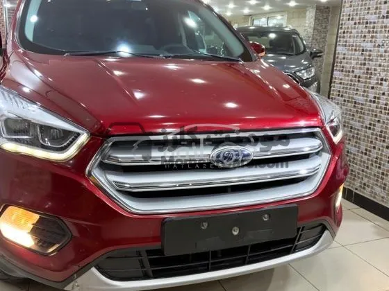 فورد كوجا 2017 تيتانيوم أعلى فئة للبيع