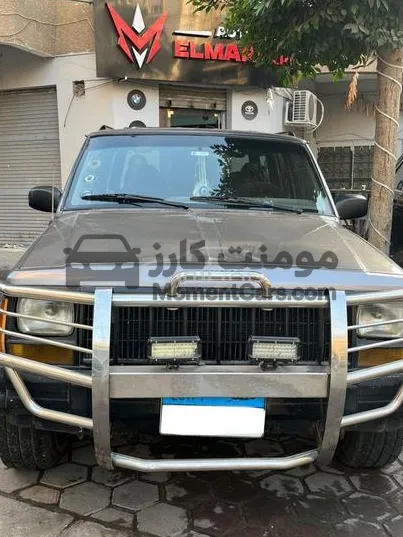 جيب شيروكي 1998 اتوماتيك 6 سلندر بحالة ممتازة