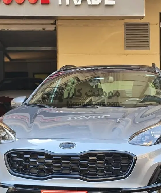 كيا سبورتاج 2022 أعلى فئة بصمة وفتحة سقف