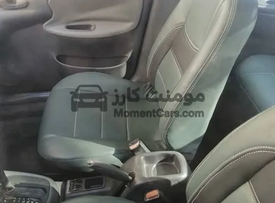 دايو لانوس 2000 أوتوماتيك حالة ممتازة للبيع