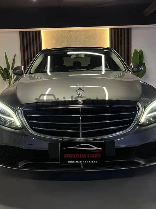 مرسيدس C180 Exclusive 2019 للبيع بحالة ممتازة