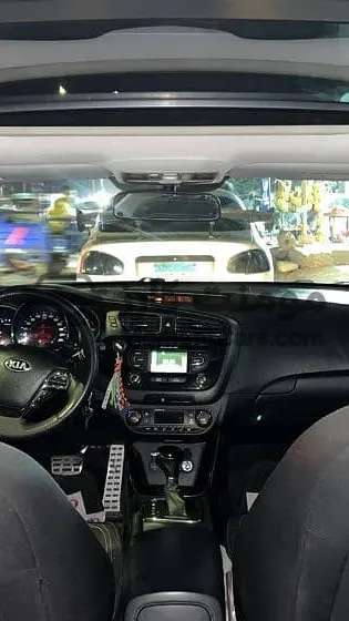 كيا سيد 2016 أوتوماتيك أعلى فئة سقف بانوراما