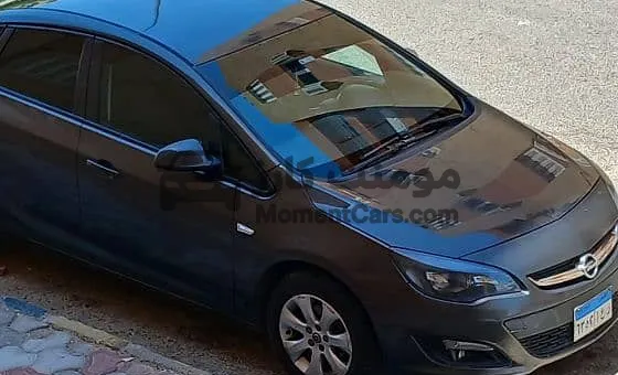 أوبل أسترا 2016 أوتوماتيك 1600cc فابريكة دواخل للبيع
