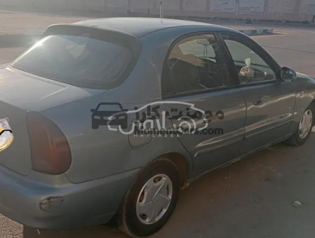 تويوتا ياريس 2000 مانيوال للبيع بحالة المصنع