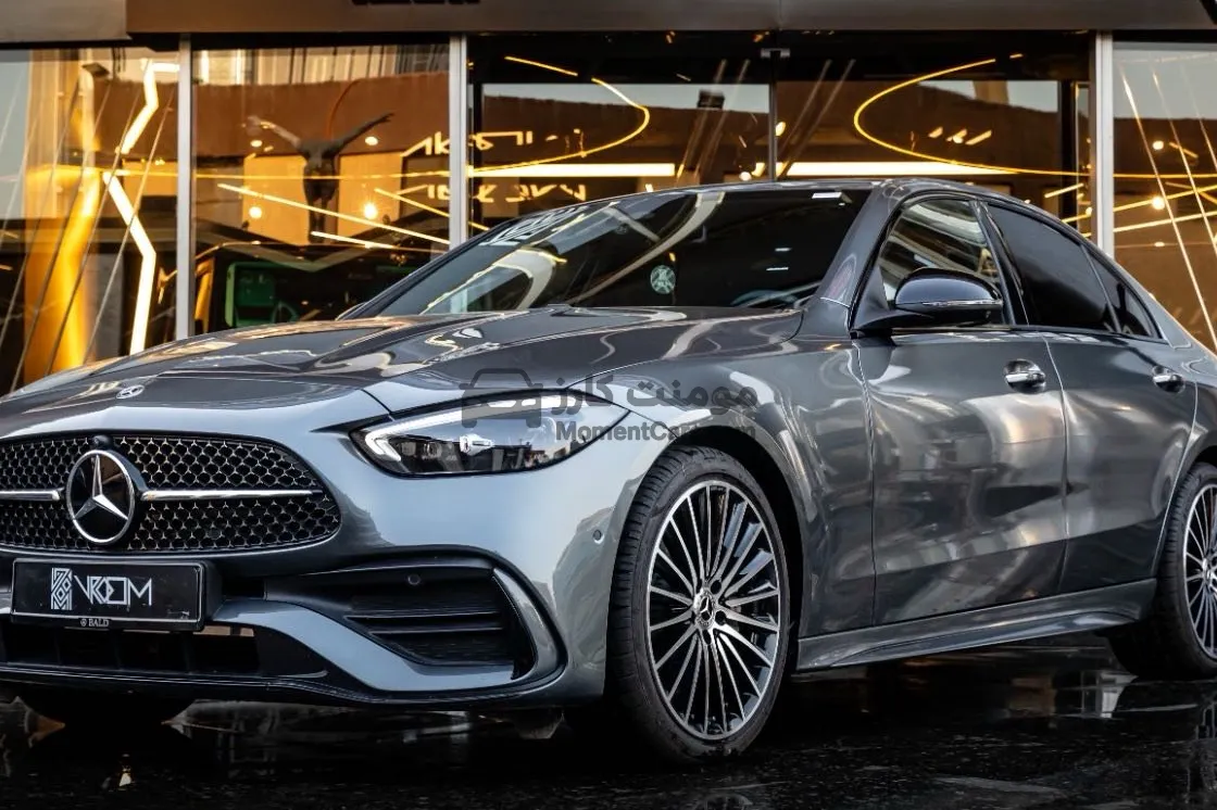 مرسيدس C200 2025 جديدة سيدان للبيع