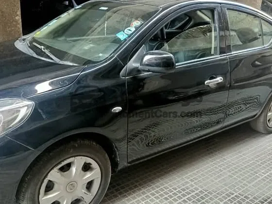 نيسان صني 2013 اتوماتيك - رشة نظافة واستخدام شخصي