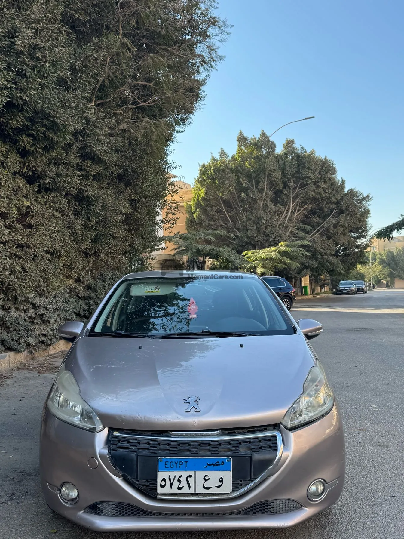 بيجو 208 2015 اتوماتيك رخصة 2027 بحالة جيدة