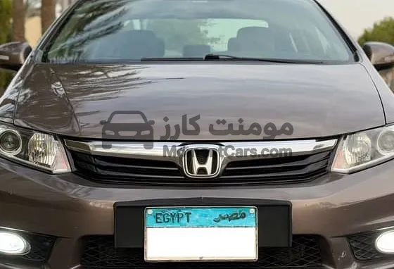 هوندا سيفيك 2013 VTI أعلى فئة فتحة سقف للبيع