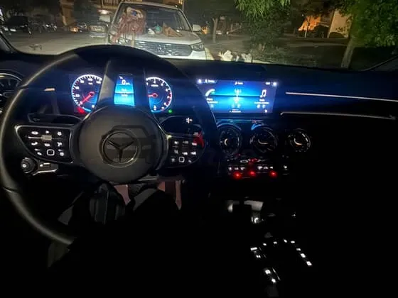 مرسيدس A180 بريميوم 2021 ديزل 29 ألف كم