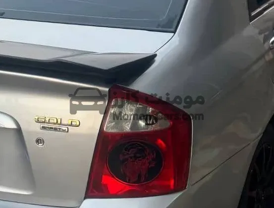 كيا سيراتو 2005 اتوماتيك 185 ألف كم للبيع