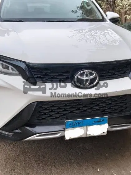 تويوتا فورتشنر 2023 اتوماتيك 4000 سي سي بحالة ممتازة