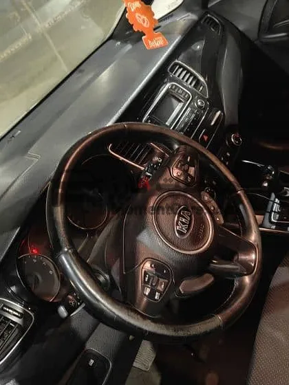 كيا كارينز 2016 اتوماتيك 7 راكب للبيع