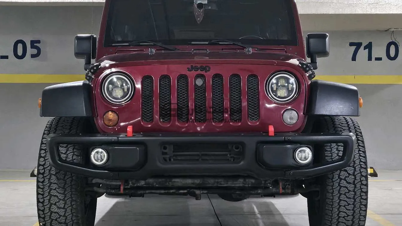 جيب رانجلر 2014 اتوماتيك للبيع