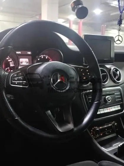 مرسيدس GLA 200 2019 فتحة سقف للبيع 81 ألف كم