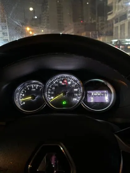 رينو سانديرو ستيب واي 2019 هاي لاين اتوماتيك 54 ألف كم