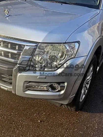 ميتسوبيشي باجيرو 2016 أعلى فئة اتوماتيك للبيع