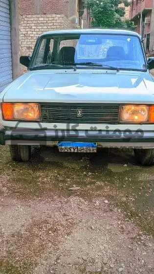 لادا 2105 موديل 1995 كاوتش وجنوط جديدة للبيع