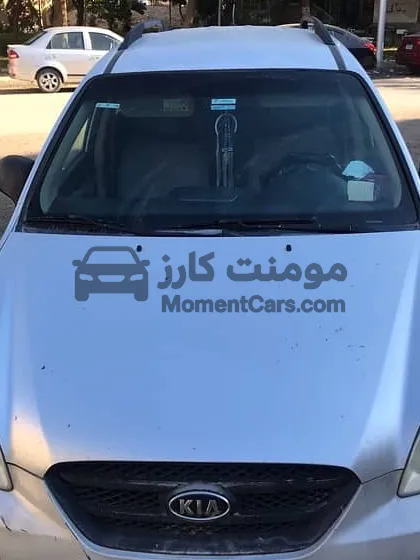 كيا كارينز 2010 أوتوماتيك فابريكة حالة ممتازة