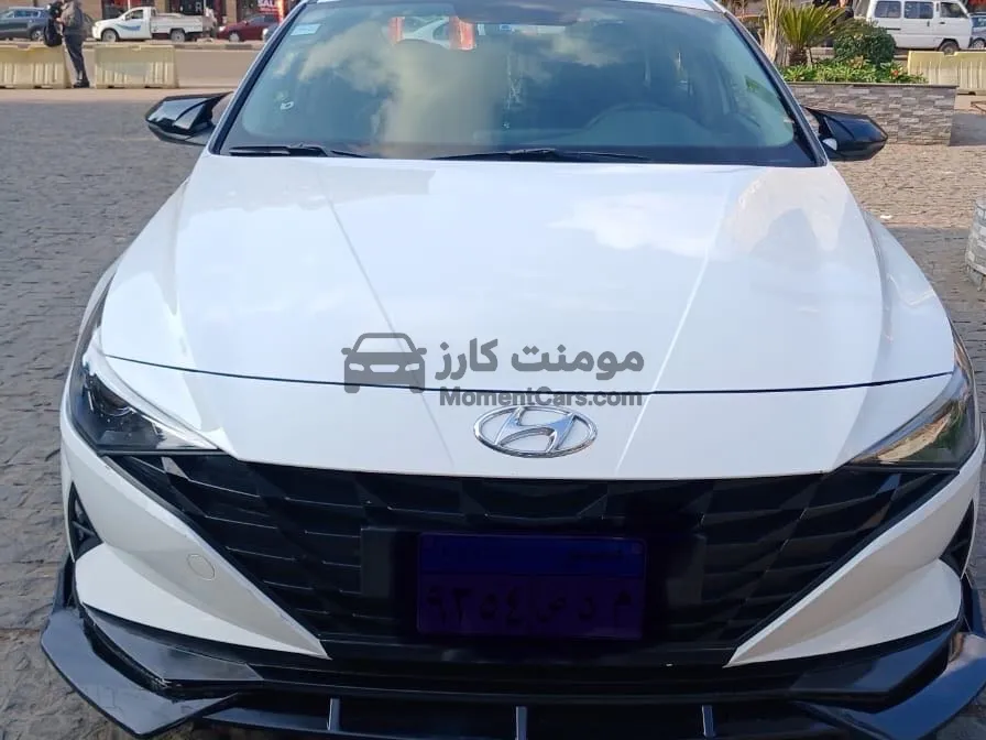 هيونداي النترا CN7 2022 فتحة سقف للبيع