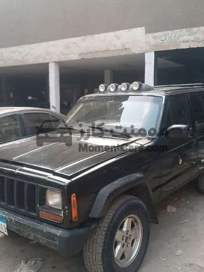 جيب شيروكي 1990 كاملة اتوماتيك للبدل أو البيع