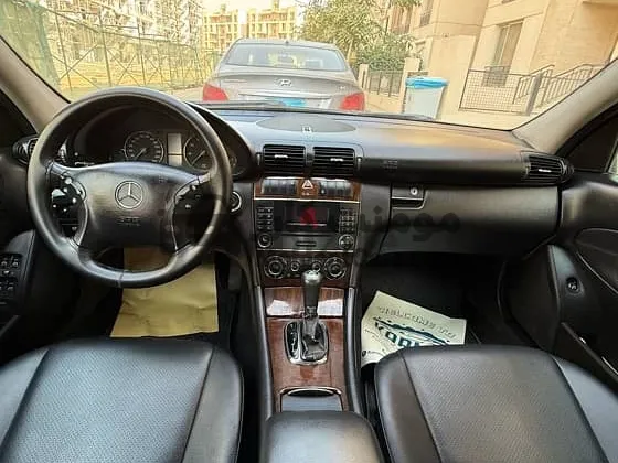 مرسيدس C180 2007 آخر شكل جميع الكماليات