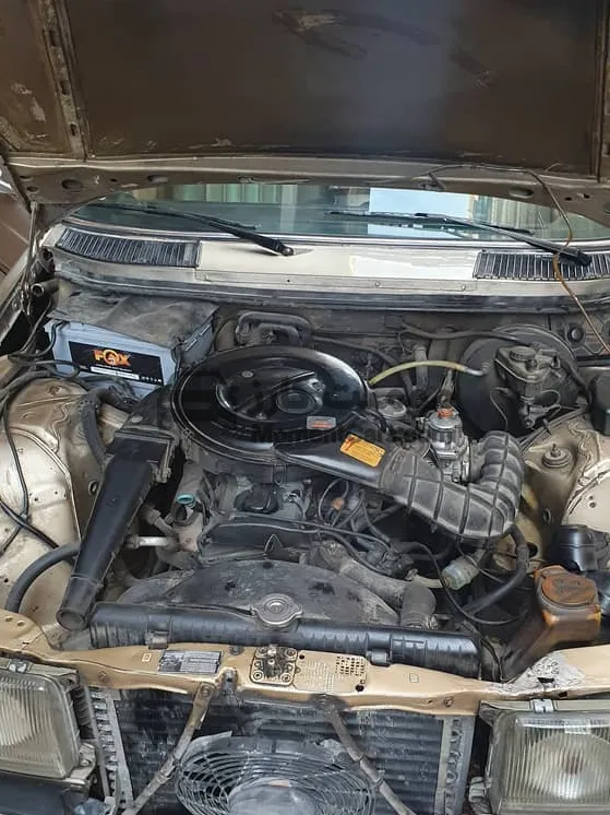 مرسيدس 200 موديل 1984 أوتوماتيك فتيس زلموكة للبيع