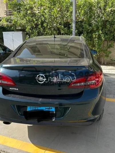 اوبل أسترا 2014 أتوماتيك فابريكة للبيع