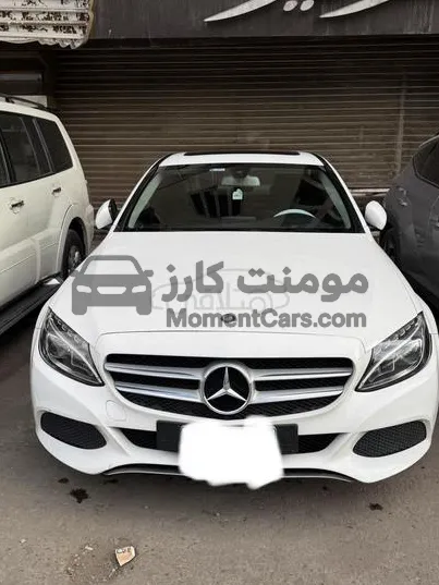 مرسيدس C180 موديل 2018 فتحة سقف بحالة ممتازة