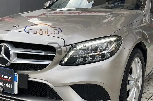 مرسيدس C180 2019 أتوماتيك للبيع