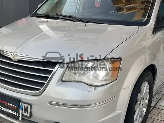 كرايسلر تاون آند كانتري 2009 كاملة للبيع
