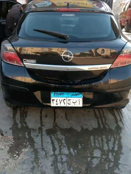 أوبل أسترا 2009 هاتشباك اتوماتيك حالة جيدة للبيع