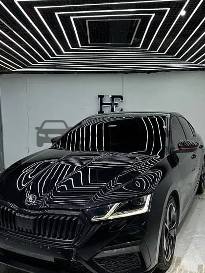 سكودا أوكتافيا VRS 2021 حالتها زيرو - 105 ألف كم