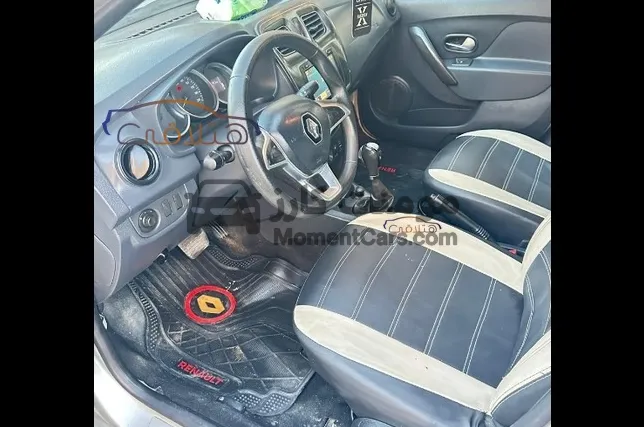 رينو لوجان 2017 اتوماتيك عداد 100 ألف كم