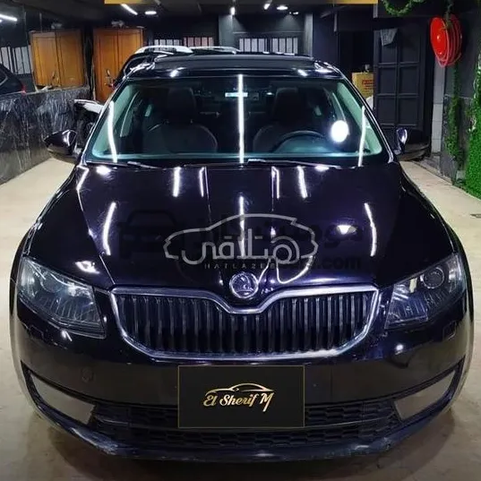 سكودا اوكتافيا A7 2019 اتوماتيك فئة ثانية