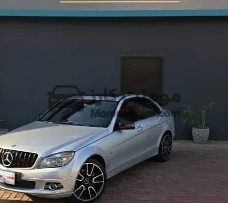 مرسيدس C180 2009 كمبروسر أوتوماتيك للبيع