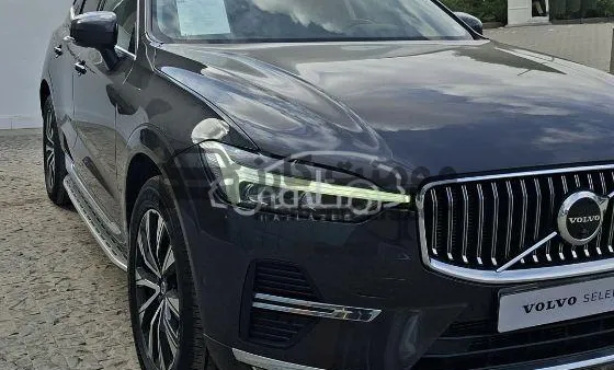 فولفو V60 2021 أتوماتيك للبيع