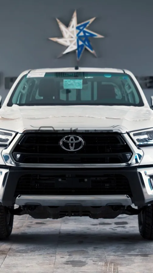 تويوتا هيلوكس 2025 مانيوال جديدة 2700 سي سي