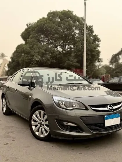 أوبل أسترا 2017 أعلى فئة Enjoy plus عداد 80 ألف كم