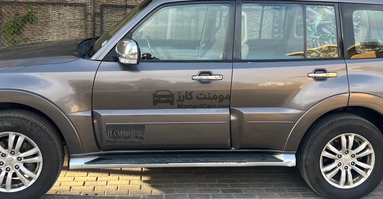 ميتسوبيشي باجيرو 2014 اتوماتيك 3800cc حالة ممتازة للبيع