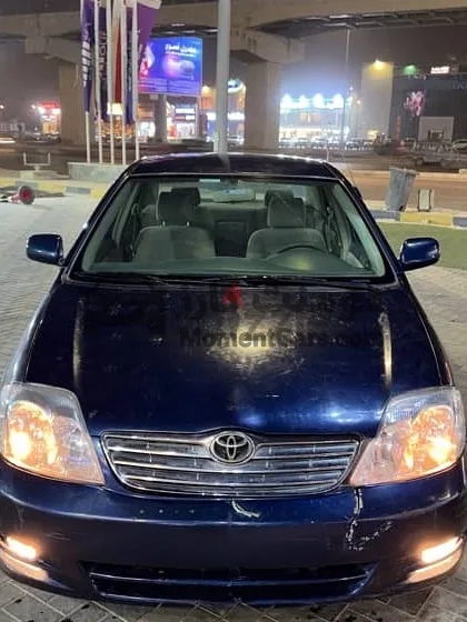 تويوتا كورولا 2003 كامله اتوماتيك فابريكة دواخل للبيع