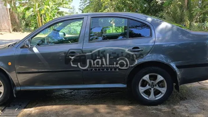 سكودا اوكتافيا A4 1998 مانيوال بنزين للبيع