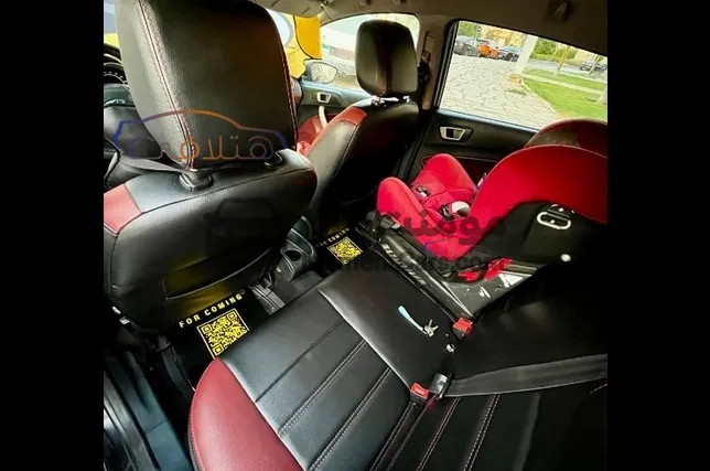 فورد فيستا 2012 اتوماتيك فابريكة دواخل وشاشة تسلا