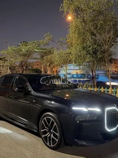 مايباخ GLS 2023 كسر زيرو 6000 كم للبيع