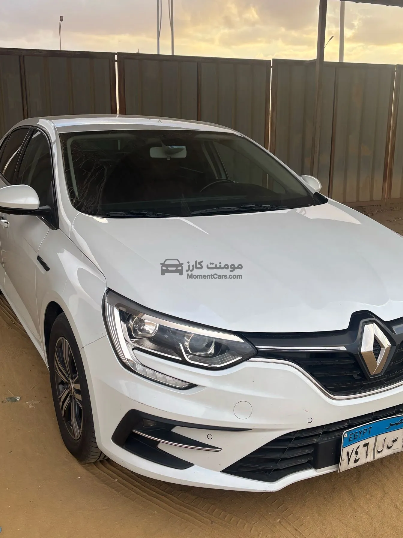 رينو ميجان 2022 تربو فئة أولى فرش جلد للبيع