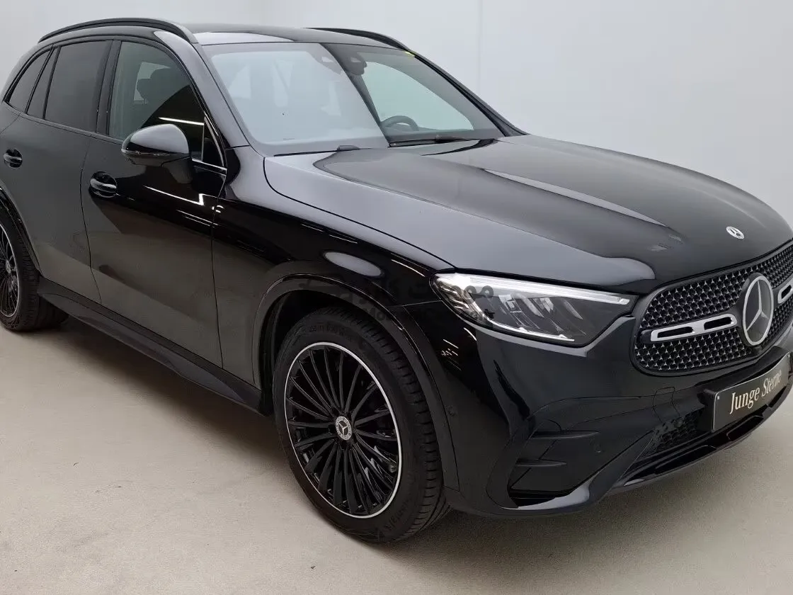 مرسيدس GLC 200 موديل 2025 اتوماتيك للبيع