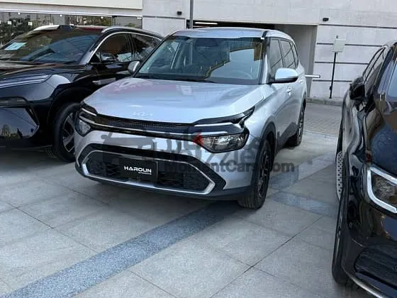 كيا كارينز 2024 خليجي حالة ممتازة 17 ألف كم