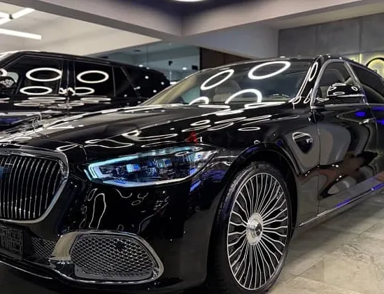 مرسيدس مايباخ S680 V12 موديل 2023 للبيع كسر زيرو