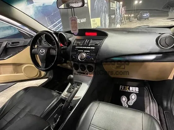 مازدا 3 2010 اتوماتيك للبيع 190 ألف كم